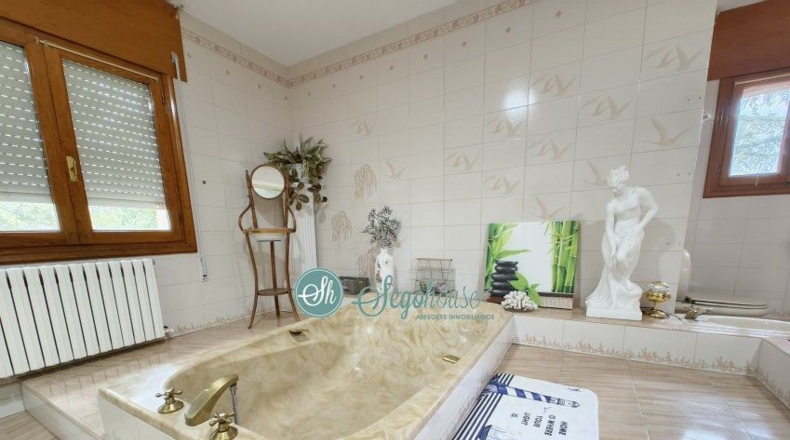 Segovia - Madrona - 2000m2
