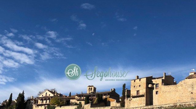 Segovia - Pedraza - 17000m2