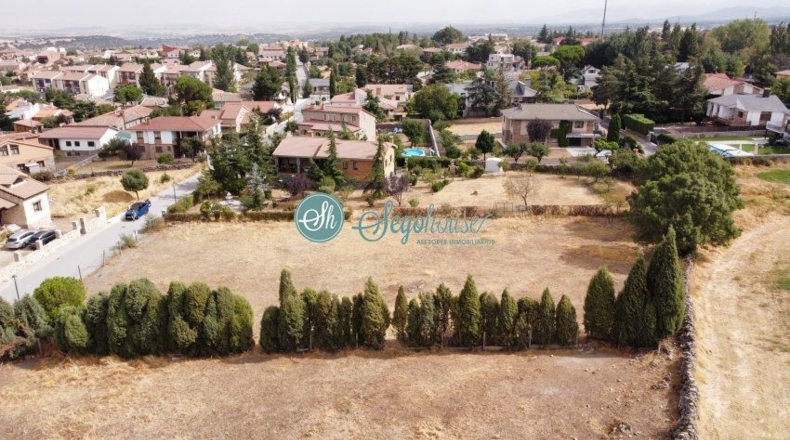 Segovia - Otero de Herreros - 1961m2