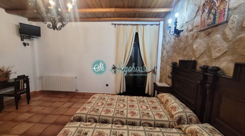 Касерес - Valencia de Alcántara - 2757m2