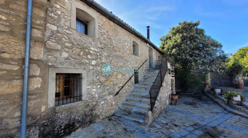 Касерес - Valencia de Alcántara - 2757m2