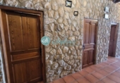 Участок с постройкой на продажу в городе Valencia de Alcántara. Фото