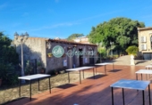 Участок с постройкой на продажу в городе Valencia de Alcántara. Фото