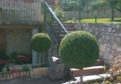 Chalet independiente con terreno en venta en Treviño ref: TR14039 foto