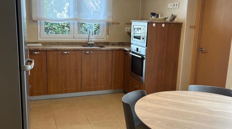 Alava - Vitoria-Gasteiz - 802m2