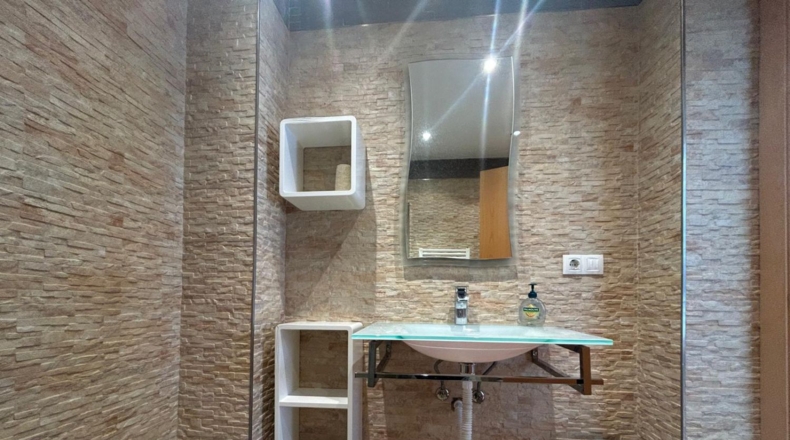 Alava - Vitoria-Gasteiz - 802m2