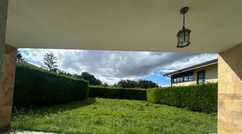 Alava - Vitoria-Gasteiz - 802m2