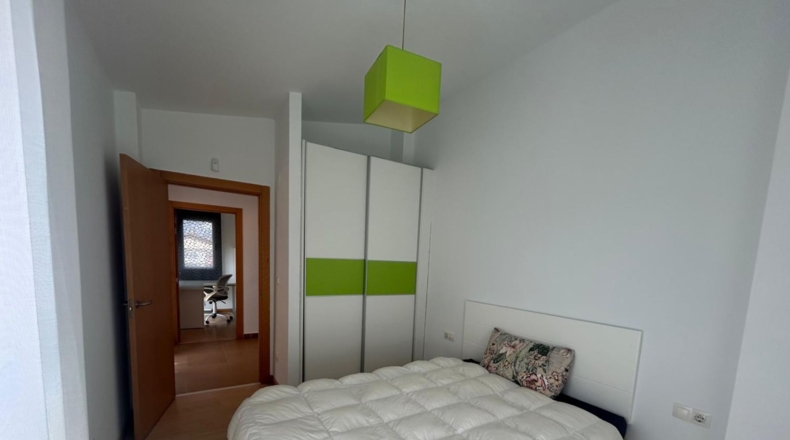 Alava - Vitoria-Gasteiz - 802m2
