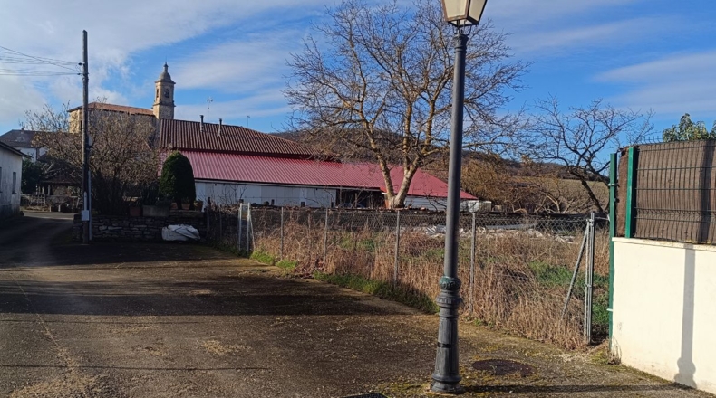 Álava - Echábarri-Urtupiña - 1127m2