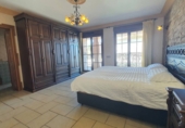 Xalet independent amb terreny en venda a Marbella ref.: TR264597 foto