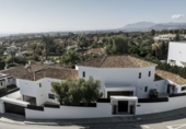 Vil·la amb terreny en venda a Marbella ref.: TR278056 foto
