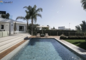 Vil·la amb terreny en venda a Marbella ref.: TR278056 foto