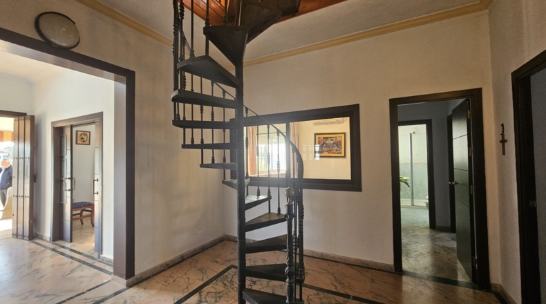 Sevilla - Alcalá de Guadaíra - 408m2