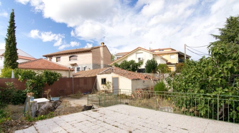 Comunidad de Madrid - Valdemorillo - 220m2