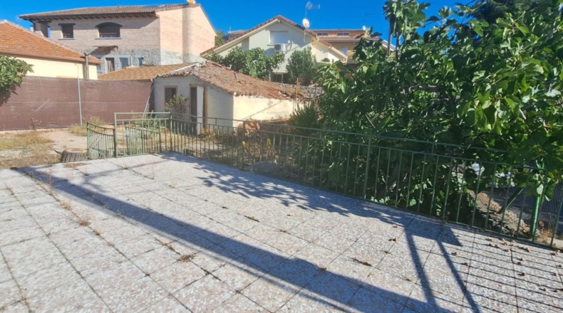 Comunidad de Madrid - Valdemorillo - 220m2