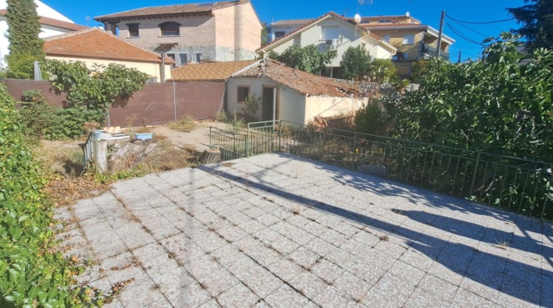 Comunidad de Madrid - Valdemorillo - 220m2