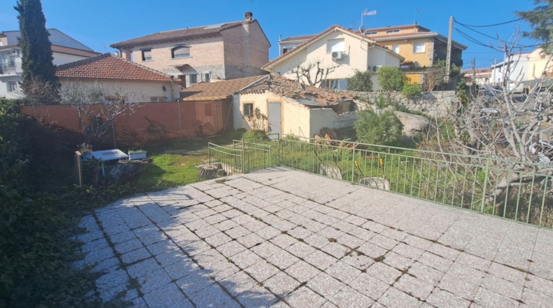 Comunidad de Madrid - Valdemorillo - 220m2