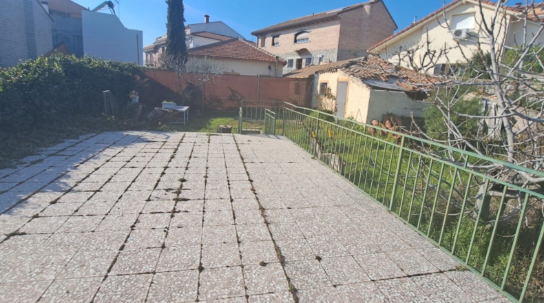 Comunidad de Madrid - Valdemorillo - 220m2