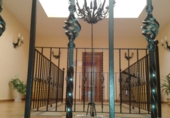 Chalet independiente con terreno en venta en Almendralejo ref: TR13991 foto