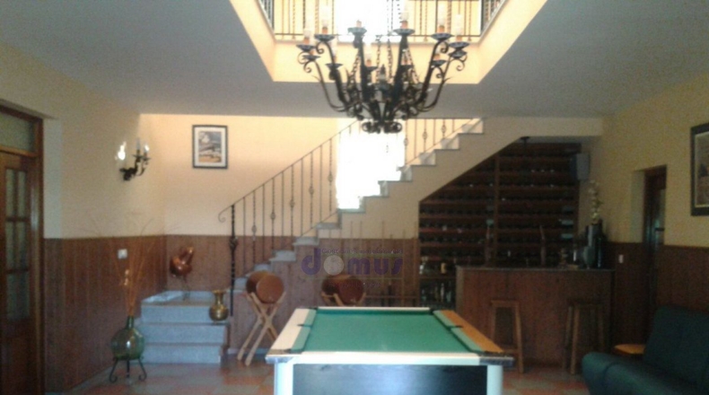 Badajoz - Almendralejo - 2300m2