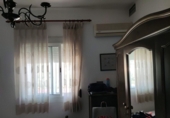 Отдельно стоящий дом с участком на продажу в городе Almendralejo. Фото