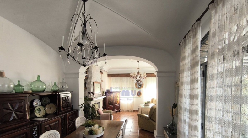 Badajoz - Almendralejo - 1200m2