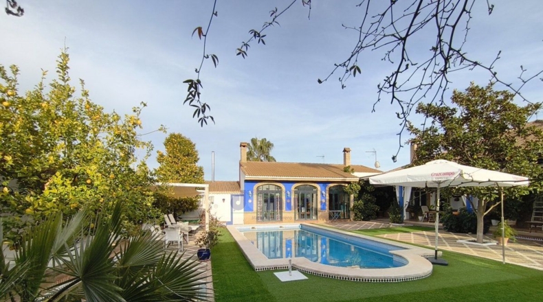 Badajoz - Almendralejo - 1200m2