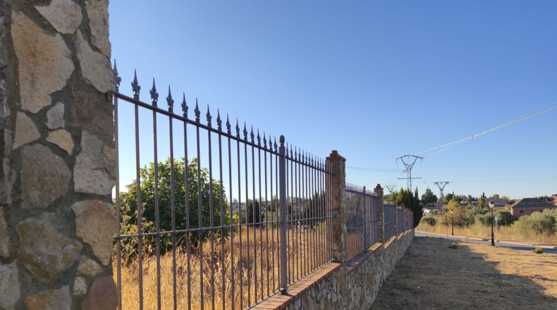Badajoz - Almendralejo - 1360m2