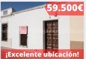 Casa de pueblo en venta en la España, Villafranca de los Barros, ref: TR191223 foto