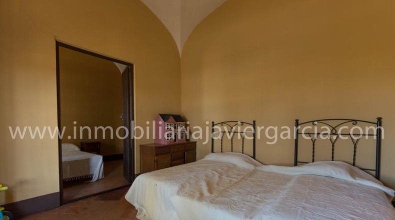 Badajoz - Villafranca de los Barros - 10000m2