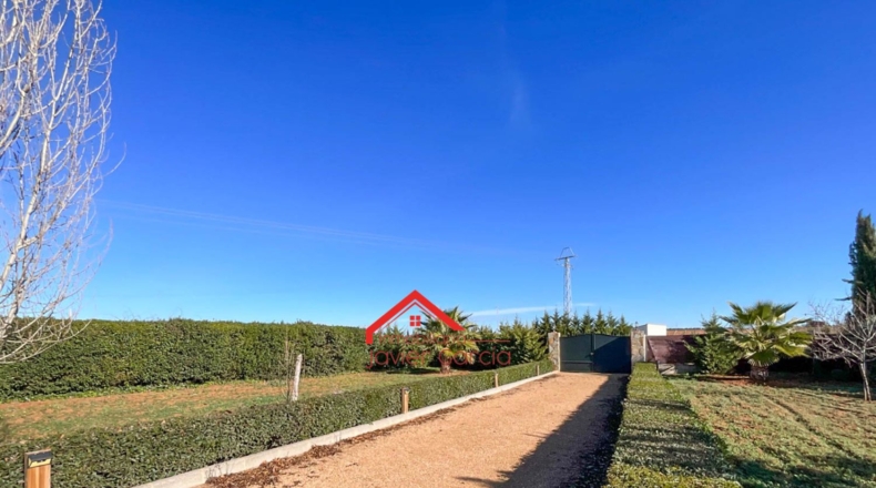 Badajoz - Вильяфранка-де-лос-Баррос - 3100m2