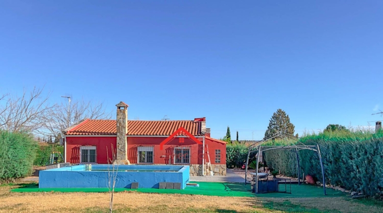 Badajoz - Вильяфранка-де-лос-Баррос - 3100m2