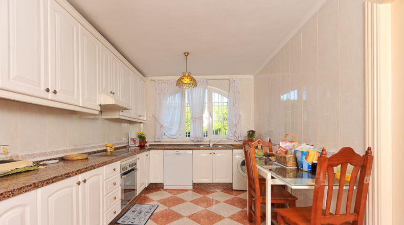 Malaga - Benalmádena - 1250m2