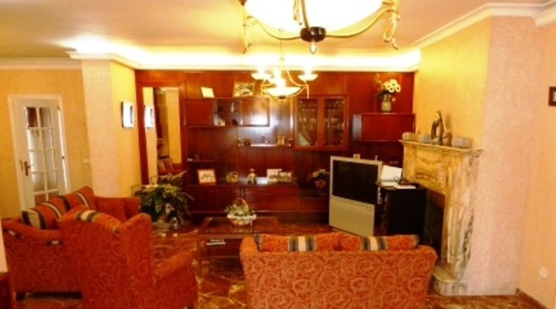 Málaga - Alhaurín de la Torre - 1225m2