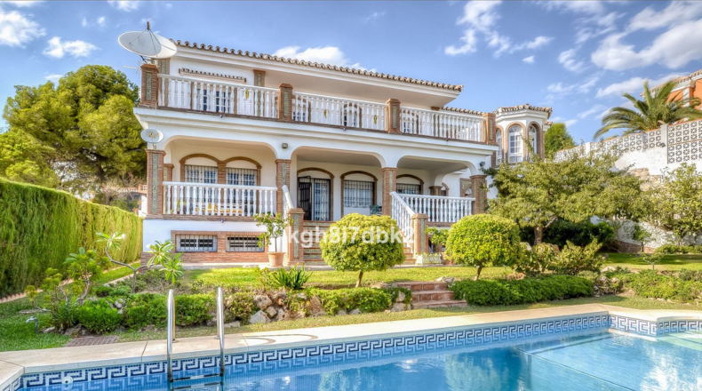 Málaga - Benalmádena - 960m2
