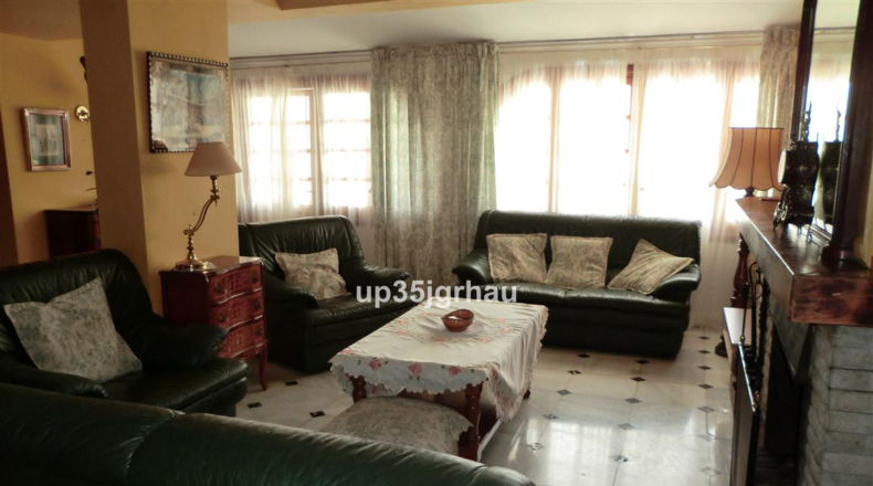 Málaga - Estepona - 3125m2