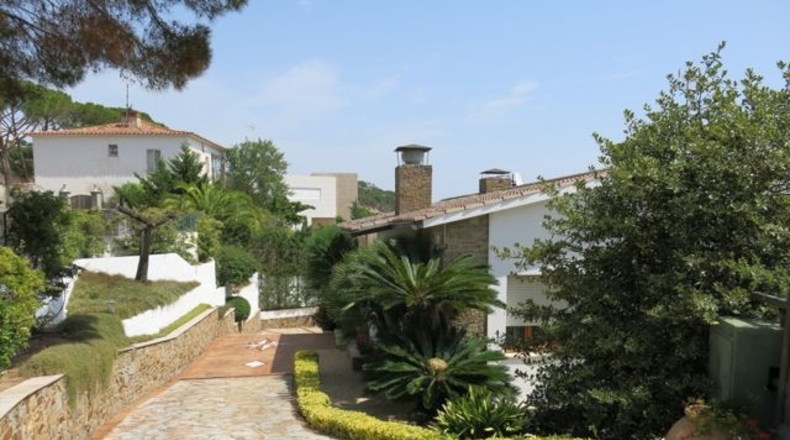 Gerona - Sant Feliu de Guíxols - 1000m2