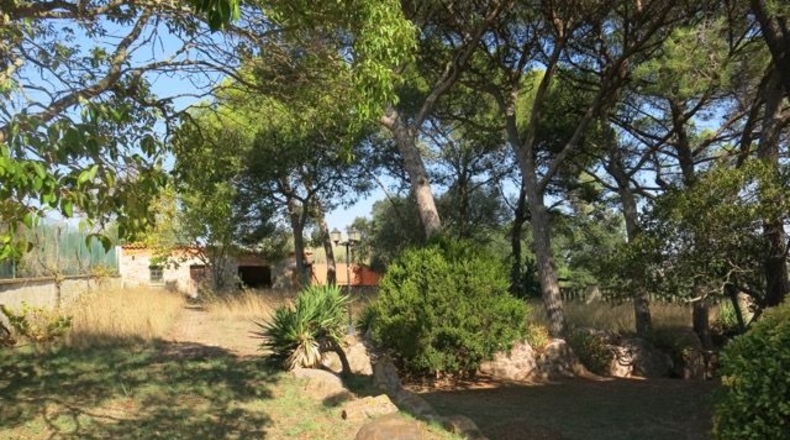 Gerona - Sant Feliu de Guíxols - 3350m2
