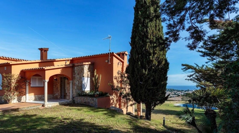Gerona - Sant Feliu de Guíxols - 740m2