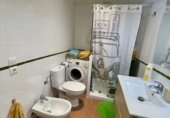 Таунхаус с участком на продажу в городе с'Агаро. Фото
