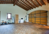 Отдельно стоящий дом с участком на продажу в городе Sant Feliu de Guíxols. Фото
