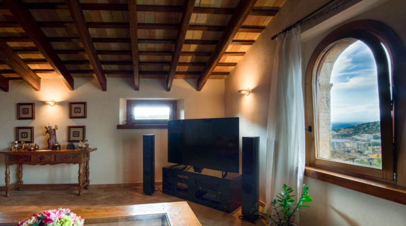 Gerona - Sant Feliu de Guíxols - 1179m2
