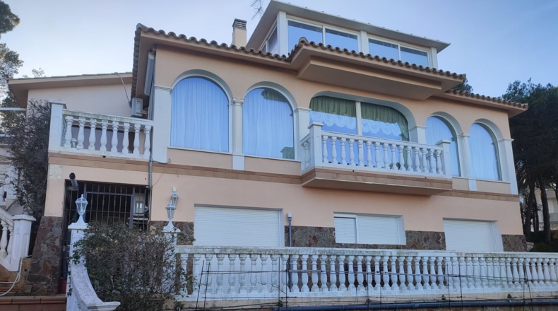 Gerona - Sant Antoni de Calonge - 1224m2