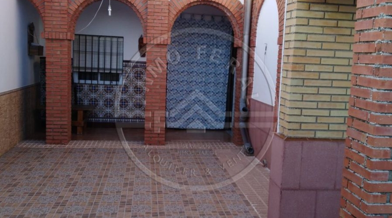 Sevilla - Écija - 4000m2