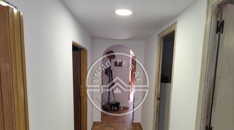 Sevilla - Écija - 2500m2