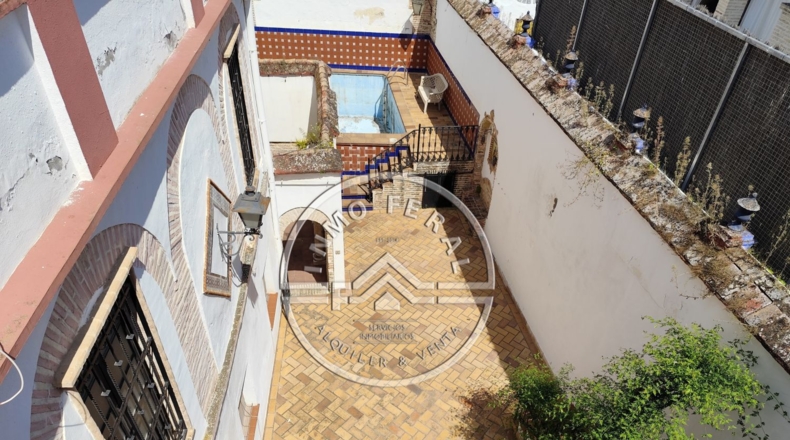 Seville - Écija - 1900m2