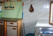Дом с участком на продажу в городе Вальдепеньяс. Фото