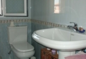 Chalet adosado con terreno en venta en Valdepeñas ref: TR209539 foto