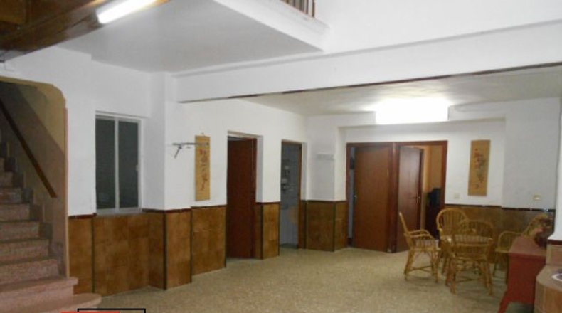 Ciudad Real - Valdepeñas - 240m2