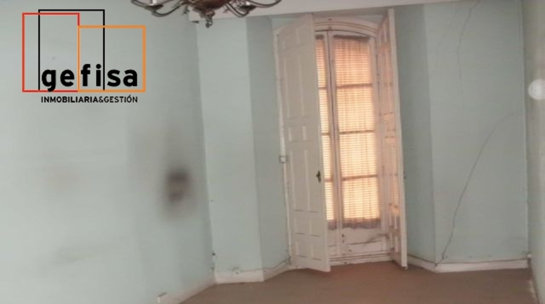 Ciudad Real - Valdepeñas - 260m2